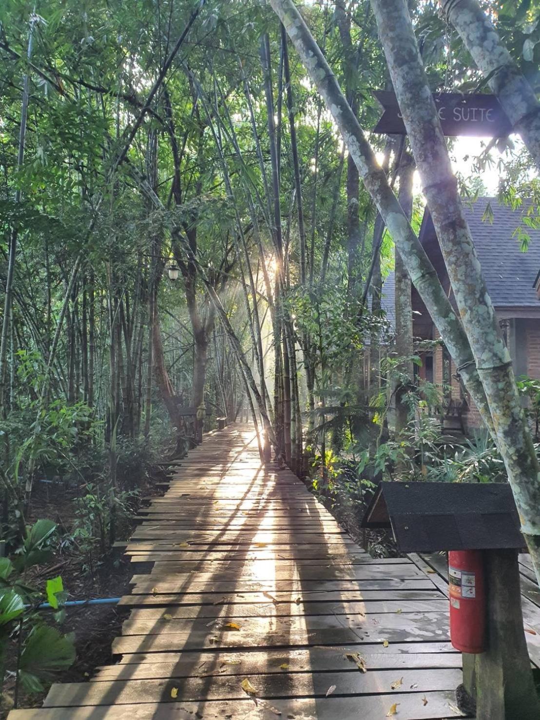 Kung Nok Tha Resort Nakhon Si Thammarat Buitenkant foto