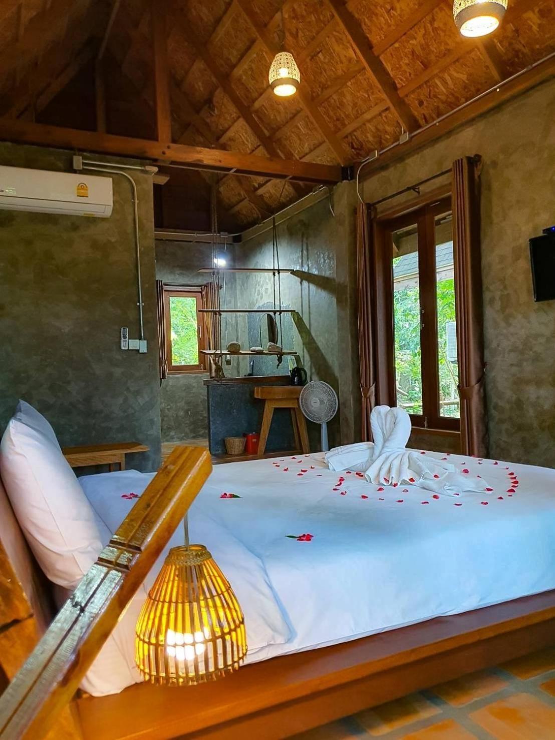 Kung Nok Tha Resort Nakhon Si Thammarat Buitenkant foto